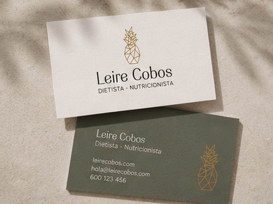 Tarjetas de visita de Leire Cobos diseñadas por MarkArte
